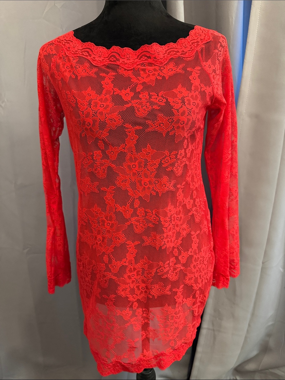 Red Floral Lace Long Sleeve Sheer Tunic